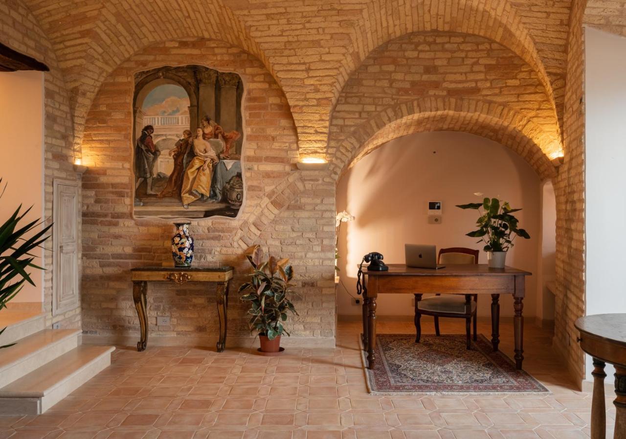 Palazzo La Torre Hotel Moresco Ngoại thất bức ảnh