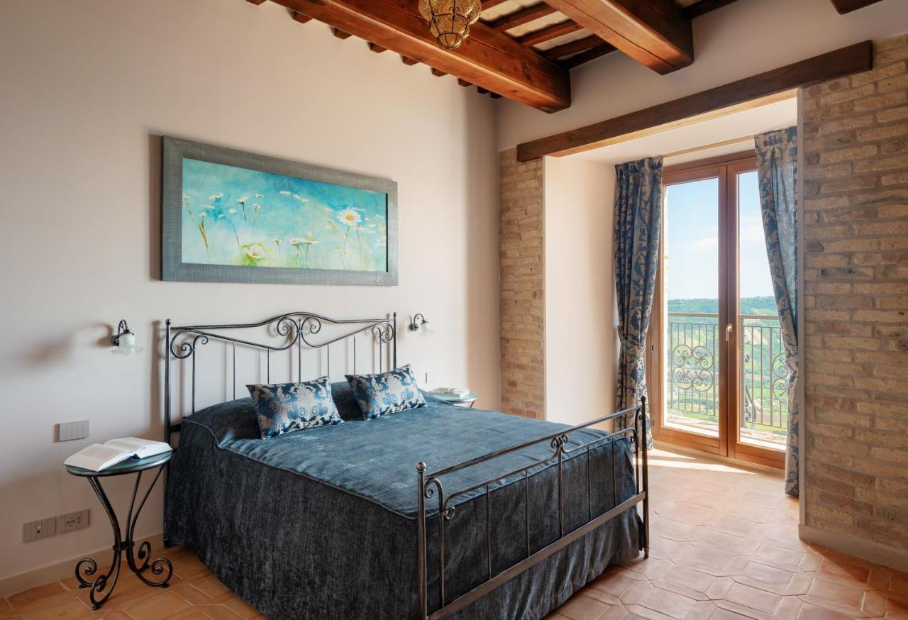 Palazzo La Torre Hotel Moresco Ngoại thất bức ảnh