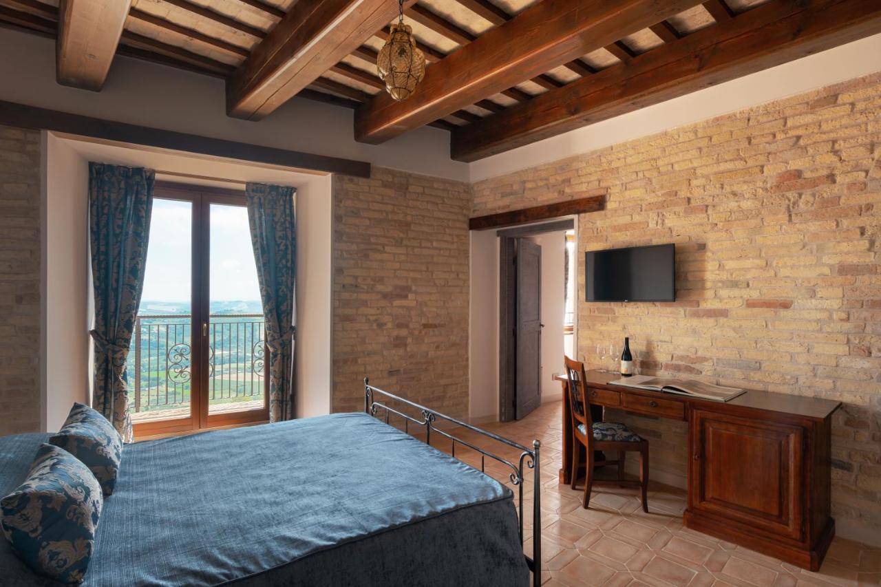 Palazzo La Torre Hotel Moresco Ngoại thất bức ảnh